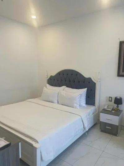 White Diamond Airport Hotel – Photos 16